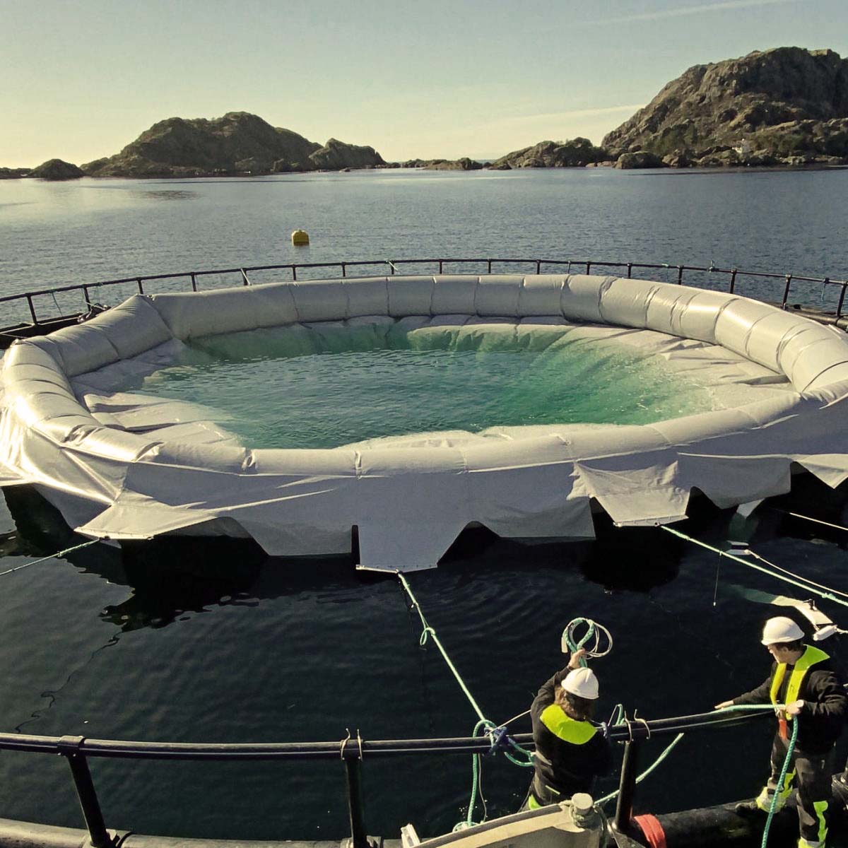 Våre løsninger innen hav- og fiskeoppdrett